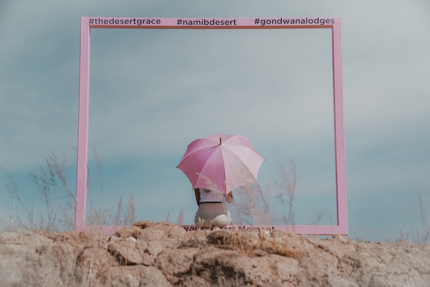 GalIfrah_August Desert Grace Frame